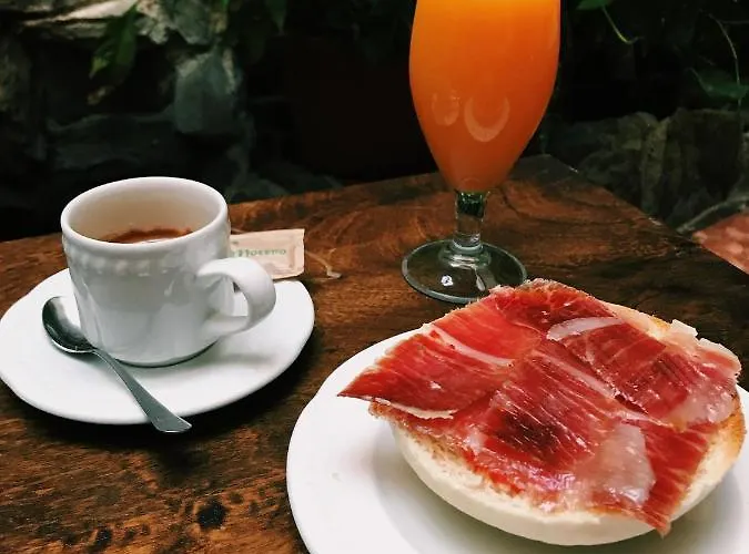 בית הארחה Emilia 2*